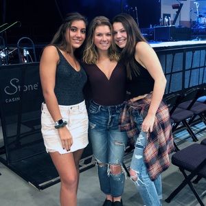 Meet your Posher, Nina